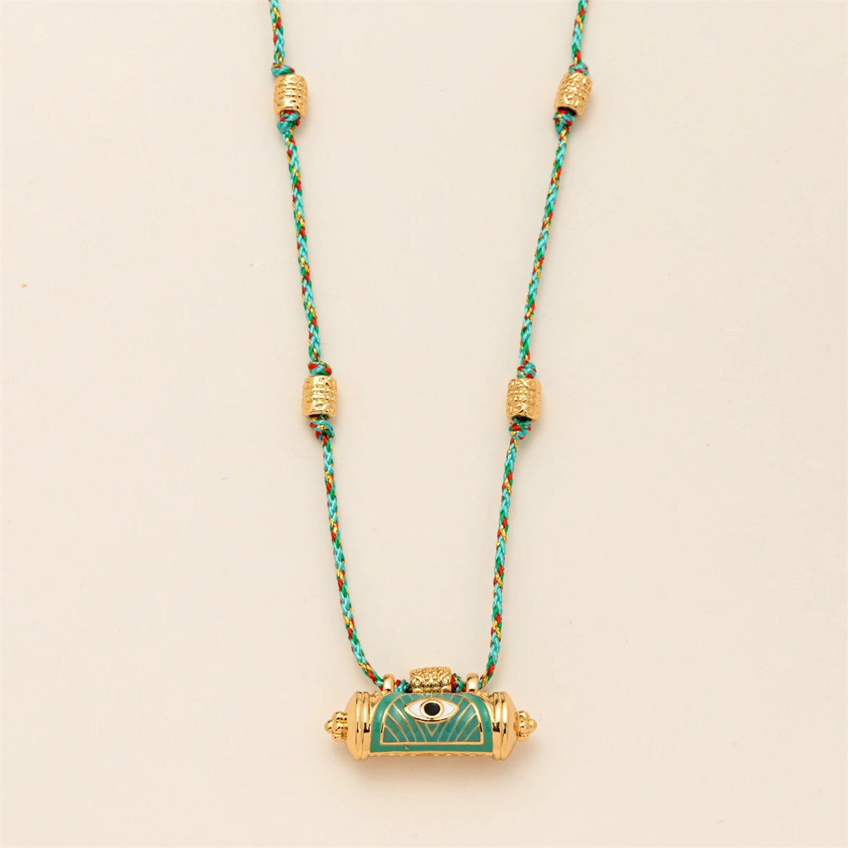 Eye of Seraphine Amulet