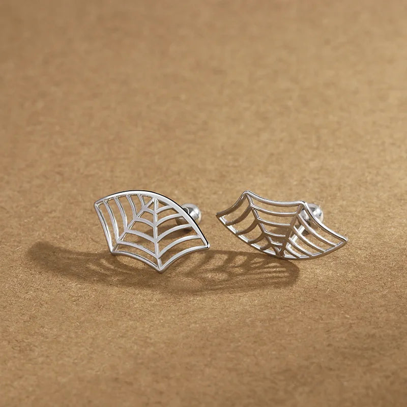 Spider Web Stud